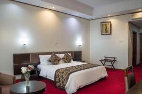 Гостиница Lake View Resort Hotel  Мбарара